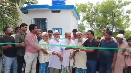 নওদা: ত্রিমোহনী দুধসর গ্রামে কমিউনিটি টয়লেটের উদ্বোধন করেন ব্লক তৃণমূল কংগ্রেসের সভাপতি শফিউজ্জামান সেখ
