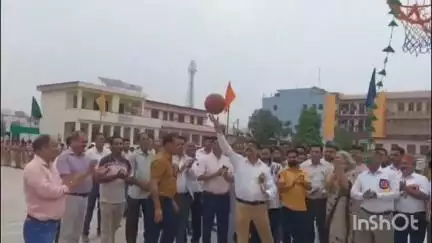 बद्दी: बद्दी के PM राजकीय वरिष्ठ माध्यमिक पाठशाला में पुरस्कार वितरण समारोह का आयोजन, दून MLA रामकुमार चौधरी रहे मुख्यातिथि