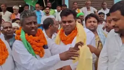 मोरवा: राजद प्रखंड अध्यक्ष पद पर मुन्ना कुमार यादव लगातार दूसरी बार निर्विरोध निर्वाचित