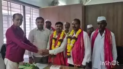 येवला: बाळापुर विविध कार्यकारी सोसायटीच्या चेअरमनपदी रामकृष्ण शिरसाट, तर व्हाईस चेअरमनपदी समाधान शिरसाट