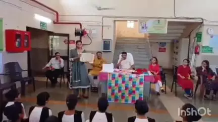 ડોલવણ: ડોલવણ તાલુકાના ગડત આરોગ્ય કેન્દ્ર ખાતે અધિકારીઓની હાજરીમાં કાર્યક્રમ યોજાયો.