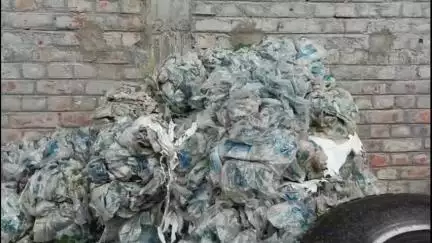 মহিষাদল: সরকারি  আটার মোড়ক পাল্টে বিক্রির গোডাউনে হানা,উদ্ধার প্রায় ১৪ ট্রন অবৈধ আটা,পলাতক মালিক মহিষাদল মাশুড়িয়া