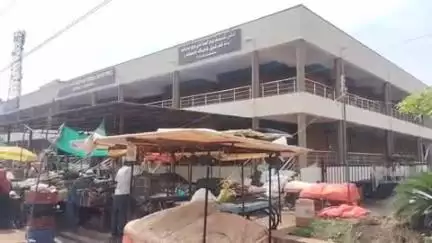 జహీరాబాద్: పట్టణంలో వృథాగా మారిన వెజ్ అండ్ నాన్ వెజ్ కమర్షియల్ కాంప్లెక్స్, మున్సిపల్ ఆదాయానికి గండి #localissue