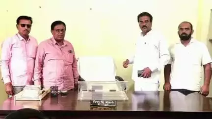 लोणार: हाच का लोणार नगरपरिषदेचा सुवर्णकाळ- ठाकरे गट शिवसेना जिल्हा संघटक डॉ. गोपाल बछिरे