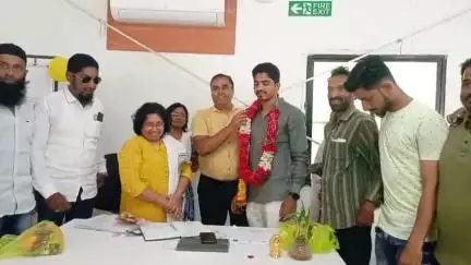 औंढा नागनाथ: ग्रामीण रुग्णालय रुग्ण कल्याण समिती नियामक मंडळ समीतीवर खतीब यांची निवड, मान्यवरांच्या हस्ते सत्कार