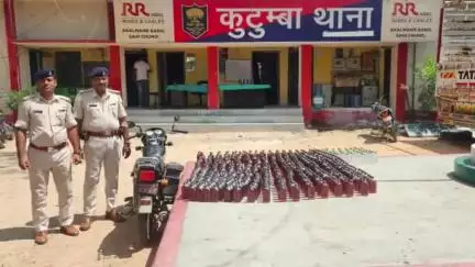 कुटुंबा: बसडीहा नहर से भारी मात्रा में देशी और अंग्रेजी शराब लदी एक बाइक जब्त, पुलिस को देखते ही धंधेबाज फरार