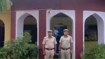 विराटनगर थाना पुलिस ने कार्रवाई करते हुए फरार नाबालिग से दुष्कर्म के आरोपी को किया गिरफ्तार