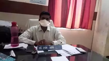 बरही: कोरोना की दस्तक के बाद बरही सामुदायिक स्वास्थ्य केंद्र अलर्ट पर, बीएमओ डॉ. राममणि पटेल ने लोगों को किया जागरूक
