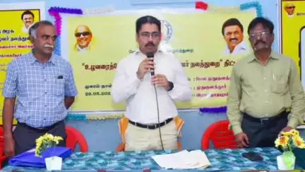 முதுகுளத்தூர்: 'உழவரைத் தேடி வேளாண்மை - உழவர் நலத்துறை' திட்டத் துவக்க விழா ஆட்சியர் தலைமையில் செல்வநாயகபுரம் கிராமத்தில் நடைபெற்றது