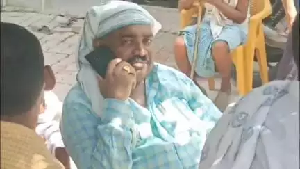 टनकुप्पा: नारायणपुर बरसौना पईन विवाद पर जिला उपाध्यक्ष ने ग्रामीणों संग की बैठक, मामला सुलझाया