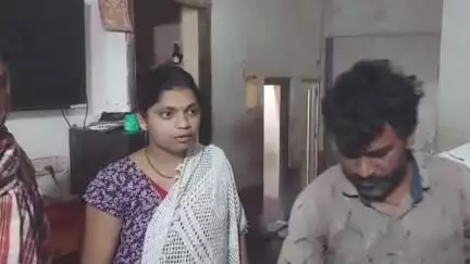 गुरुआ: गुरुआ में चोरों का तांडव, इटवा में एक ही रात चार घरों में चोरी, लाखों की संपत्ति लेकर फरार