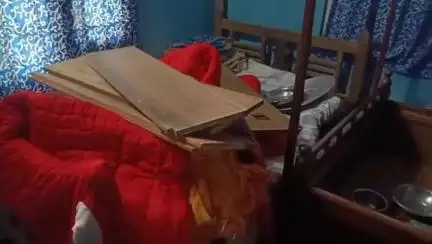 মঙলদৈ ভাগ: মঙলদৈ গেৰিমাৰীত চুৰি কাণ্ড,চোৰে চুৰি কৰি লয় জায় সোনৰ আ অলংকাৰ