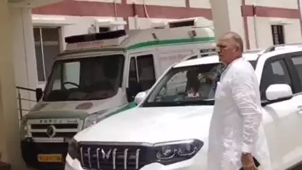 चितलवाना: चितलवाना CHC में अव्यवस्थाओं पर विधायक जीवाराम चौधरी भड़के, निरीक्षण में डॉक्टर व कर्मचारी नदारद