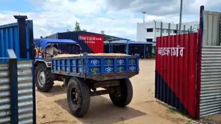 केरेडारी: गर्रीकला में बालू से लदे ट्रैक्टर को सीओ ने किया ज़ब्त