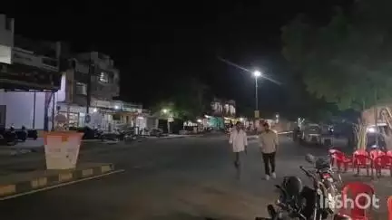 मल्हारगढ़: पिपलिया मंडी के सामने अज्ञात बाइक की टक्कर से 5 वर्षीय बालक घायल, अस्पताल में भर्ती