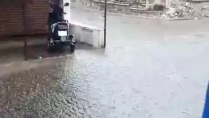 बारा: कागज़ पर चमकता विकास, चंद मिनट की बारिश में डूबा शंकरगढ़, नगरवासी परेशान