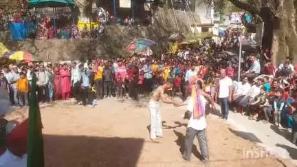 पधर: बनारस के अनिल पहलवान ने चमकौर के गामा को हराकर जीता खजरी लखदाता दंगल