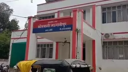 मऊरानीपुर: खकौरा में शादीशुदा महिला को भगा ले जाने के मामले में पुलिस ने किया मुकदमा पंजीकृत