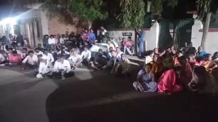 फलटण: तरडगाव येथे दोन गटात हाणामारी, दलित समाजाच लोणंद पोलीस ठाण्यासमोर ठिय्या आंदोलन