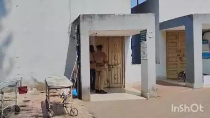 ડોલવણ: ડોલવણ તાલુકાના પંચોલ ગામની સીમમાં નદી કિનારે જઈ સગીરા એ ઝેરી દવા પી જીવન ટુંકાવ્યું.
