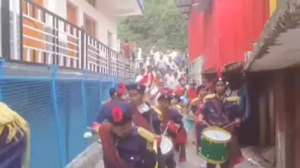 भटवाड़ी: पीएम श्री राजकीय आदर्श इण्टर कॉलेज मनेरी में लैब ऑन व्हील्स का हुआ उद्घाटन