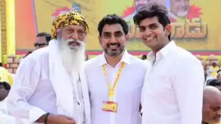 తాడిపత్రి: సీఎం చంద్రబాబును,మంత్రి నారా లోకేష్ ను కలిన తాడిపత్రి MLA జేసీ అస్మిత్ రెడ్డి,మున్సిపల్ చైర్మన్ జెసి ప్రభాకర్ రెడ్డి