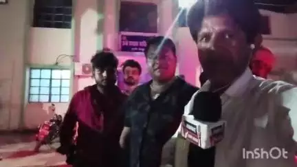 कुदरा: कुदरा थाना क्षेत्र के ममाला है दो व्यक्ति बाइक सवार मोकरम के पास हुई घटना जबरदस्त दो व्यक्ति घायल हुए हैं रेफर किया गया