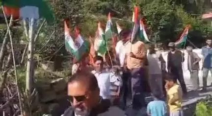 नंदप्रयाग: भाजपा कार्यकर्ताओं ने थाला बैंड में निकाली तिरंगा शौर्य सम्मान यात्रा
