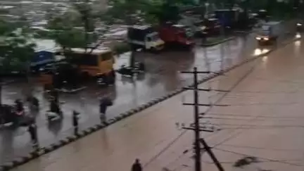 ಮಂಗಳೂರು: ಜಿಲ್ಲೆಯಲ್ಲಿ ಮಳೆಯ ಅಬ್ಬರ.. ಇಂದು ಅಂಗನವಾಡಿ ಕೇಂದ್ರ ಮತ್ತು ಶಾಲೆಗಳಿಗೆ ರಜೆ ಘೋಷಿಸಿದ ಡಿಸಿ