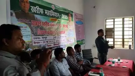 विकसित कृषि संकल्प अभियान २०२५ में किसानो के बीच  उन्नत  तकनीक का वार्तालाप ,krisi@bih ,bameti @bih ,आत्मा सीतामढ़ी .