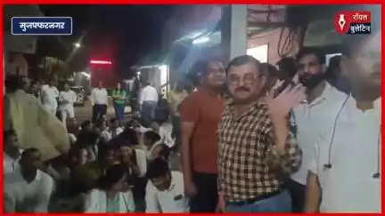 मुज़फ्फरनगर महिला अस्पताल में पुलिस कर्मियों ने स्टाफ कों मारा थप्पड़,काम बंद कर हड़ताल पर बैठा स्टाफ, 24 घंटे का समय दिया
#muzaffarnagarnews #muzaffarnagar #muzaffarnagarpolice #womenshospital