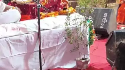 बुरहानपुर नगर: प्रतापपुरा में आयोजित श्रीमद् भागवत कथा में मनाया गया श्री कृष्ण जन्मोत्सव