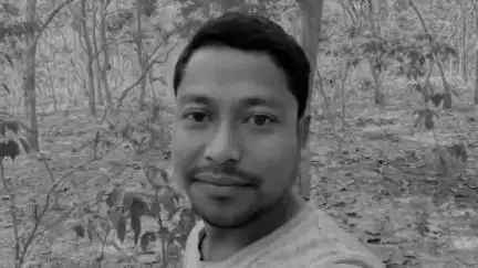 কুশমুণ্ডী: বিজেপি সদস্যের প্রয়াণে শোক জ্ঞাপন দক্ষিণ দিনাজপুর জেলা বিজেপির সম্পাদকের