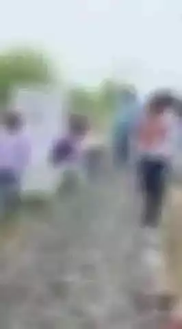 मुदखेड: मुदखेड ते नांदेड जाणाऱ्या लोहमार्गांवर अज्ञात महिलेचे प्रेत आले आढळून, बारड पोलिसांकडून ओळख पटवन्याचे काम सुरु