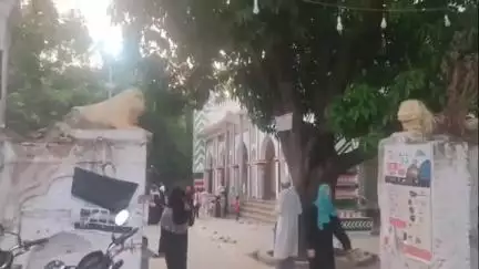 नौगावां सादात: नौगांवा तहसील क्षेत्र में स्थित 300 साल पुरानी कर्बला, हर मुराद होती है पूरी