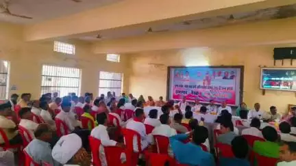 जीरापुर: अहिल्याबाई होल्कर जयंती पर महिला सशक्तिकरण सम्मेलन की तैयारियों को लेकर नगर परिषद सभागार में हुई बैठक, MP-MLA रहे मौजूद