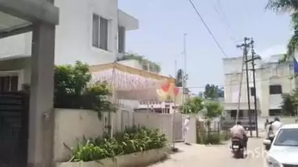 नांदगाव: इंदिरा कॉलनी गणपती मंदिरासमोर बंगल्याची काच तोडून सोन्याचे दागिने व रोख रक्कम लंपास; शहर पोलिसांत गुन्हा नोंद