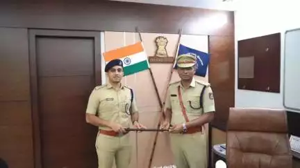 ಮಂಗಳೂರು: ಪಾಂಡೇಶ್ವರದಲ್ಲಿ ದಕ್ಷಿಣ ಕನ್ನಡ ಜಿಲ್ಲೆಯ ನೂತನ ಎಸ್ಪಿಯಾಗಿ  ಡಾ. ಅರುಣ್ ಕೆ. ಅಧಿಕಾರ ಸ್ವೀಕಾರ