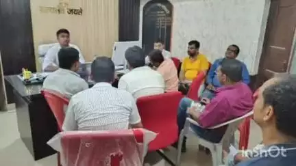 नौहट्टा: नवहट्टा प्रखंड में बीडीओ ने आवास सहायकों के साथ की बैठक, दिए अहम निर्देश