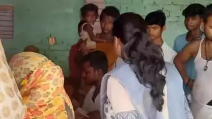 सलखुआ: सलखुआ प्रखंड में विभिन्न स्थानों पर आयुष्मान कार्ड शिविर का आयोजन