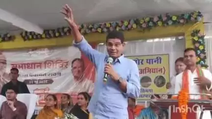 सिमगा: रावन में समाधान शिविर का आयोजन, मंत्री टंक राम वर्मा रहे उपस्थित