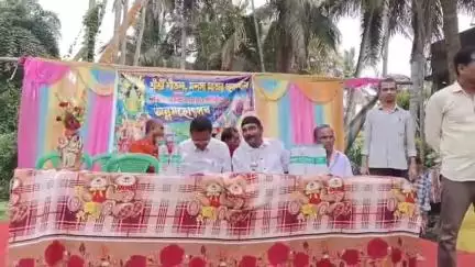 রামনগর ১: অশ্বস্থপুর মিলন সংঘ ও গ্রামবাসীবৃন্দের পরিচলানয় শ্রীশ্রী মনসা ও শীতলা মাতার পূজার্চ্চনা ও অন্নমহোৎসব অনুষ্ঠান