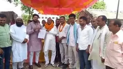 फुलवरिया: जनता बाजार में राजद प्रखंड अध्यक्ष पद का चुनाव शांतिपूर्ण संपन्न, प्रो अली अकबर अंसारी 6वीं बार निर्विरोध निर्वाचित