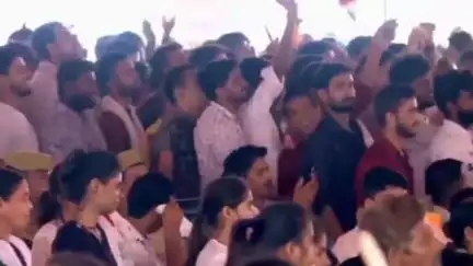 प्रधानमंत्री ने पाकिस्तान को कनपुरिया भाषा में सुनाया " दुश्मन कहीं भी हो हौंक दिया जाएगा "
# प्रधानमंत्री #मोदी #कानपुर
