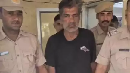 आबू रोड: आबूरोड के रेलवे स्टेशन से विदेशी नागरिक का बैग चोरी होने का मामला, जीआरपी ने किया खुलासा, आरोपी गिरफ्तार