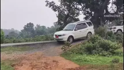 गोबिंदपुर राजनगर: सरायकेला उपायुक्त ने राजनगर स्वास्थ्य केंद्र का औचक निरीक्षण किया