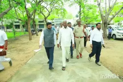 ఘన్‌పూర్  స్టేషన్: ఘన్పూర్ నియోజకవర్గంలో డిగ్రీ కళాశాల సౌకర్యాలపై క్షేత్రస్థాయిలో పరిశీలించారు ఎమ్మెల్యే కడియం శ్రీహరి