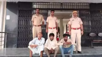 पीपलू: पीपलू थाना पुलिस ने एरिया डोमिनेशन के तहत तीन व्यक्तियों को शांति भंग के आरोप में किया गिरफ्तार