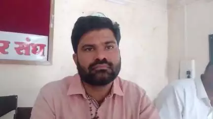 तिवसा: शेतकऱ्यांच्या समस्या संदर्भात व पिक विमा संदर्भात जनआंदोलन छेडण्याचा इशारा, वैभव कीटुकले #Jansamasya
