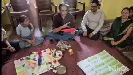 कराहल: बेटी बचाओ-बेटी पढ़ाओ अभियान के तहत शाला त्यागी बालिकाओं की बैठक आयोजित